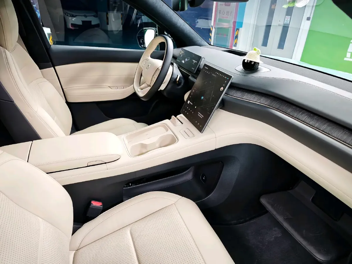 2024 NIO ES6 BEV 75KWH,autocango,china used car exporter,china ev exporter,chinese used car exporter,chinese used ev exporter