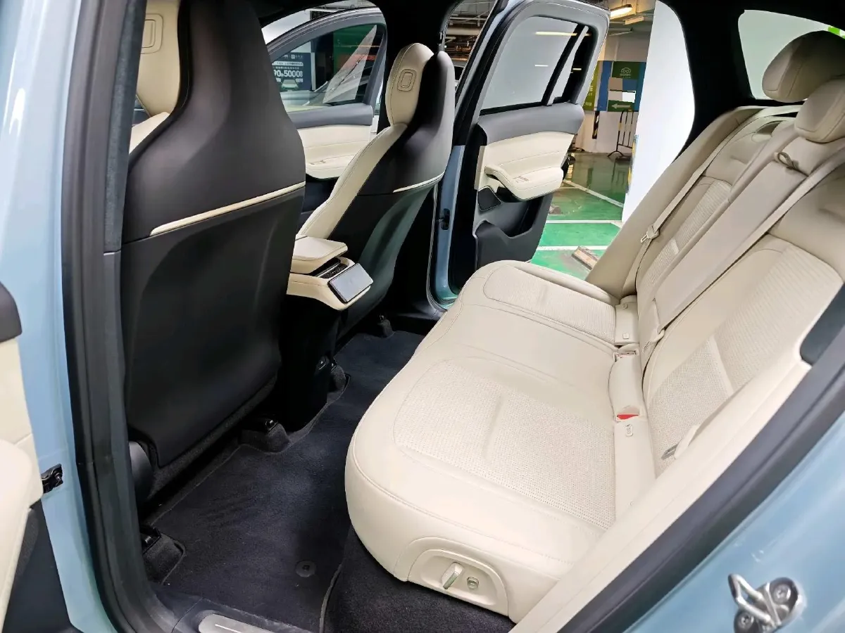 2024 NIO ES6 BEV 75KWH,autocango,china used car exporter,china ev exporter,chinese used car exporter,chinese used ev exporter