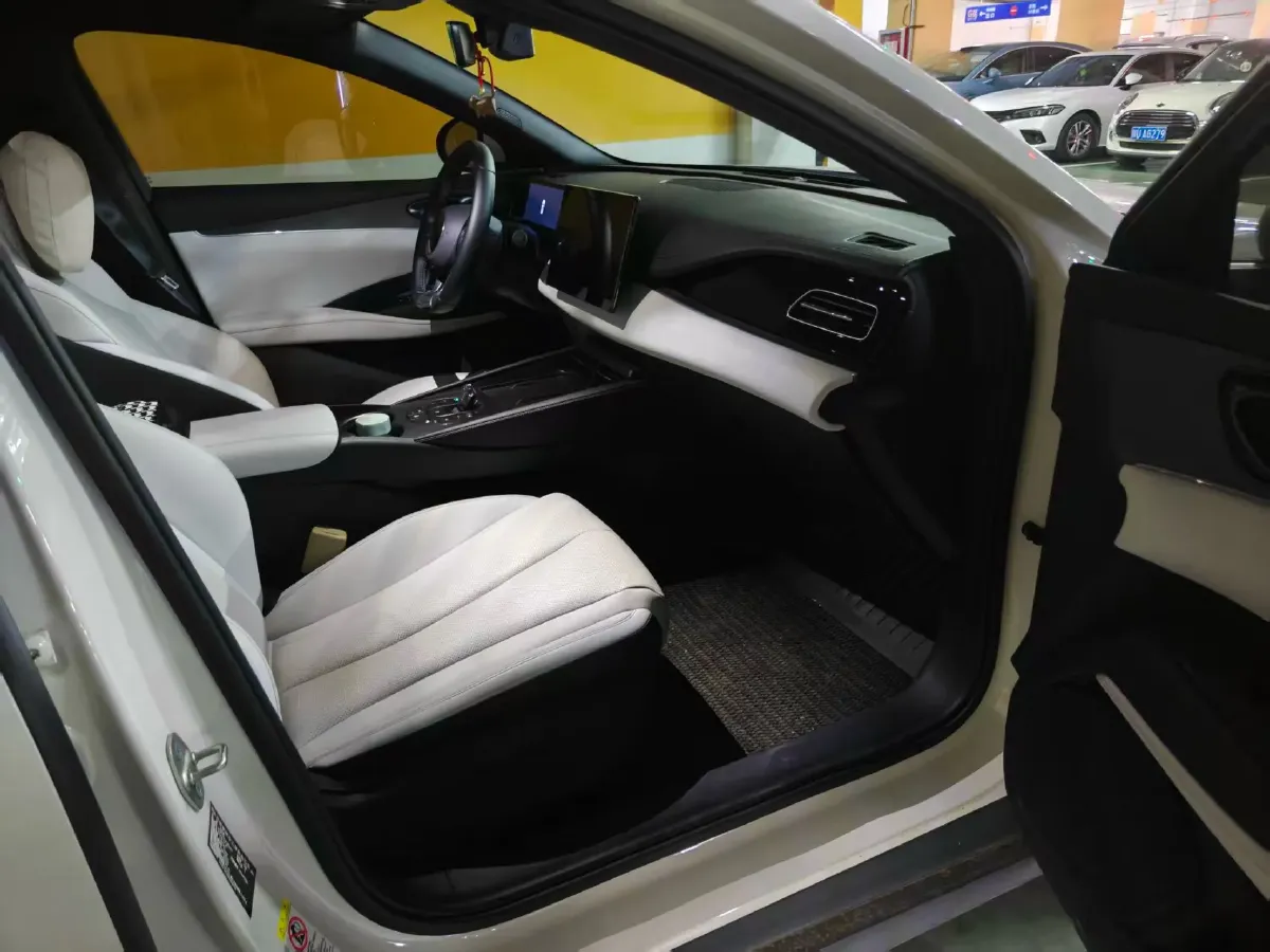 2024 BYD Seal 06 1.5L 101HP L4 E-CVT PHEV 15.87KWH,autocango,china used car exporter,china ev exporter,chinese used car exporter,chinese used ev exporter