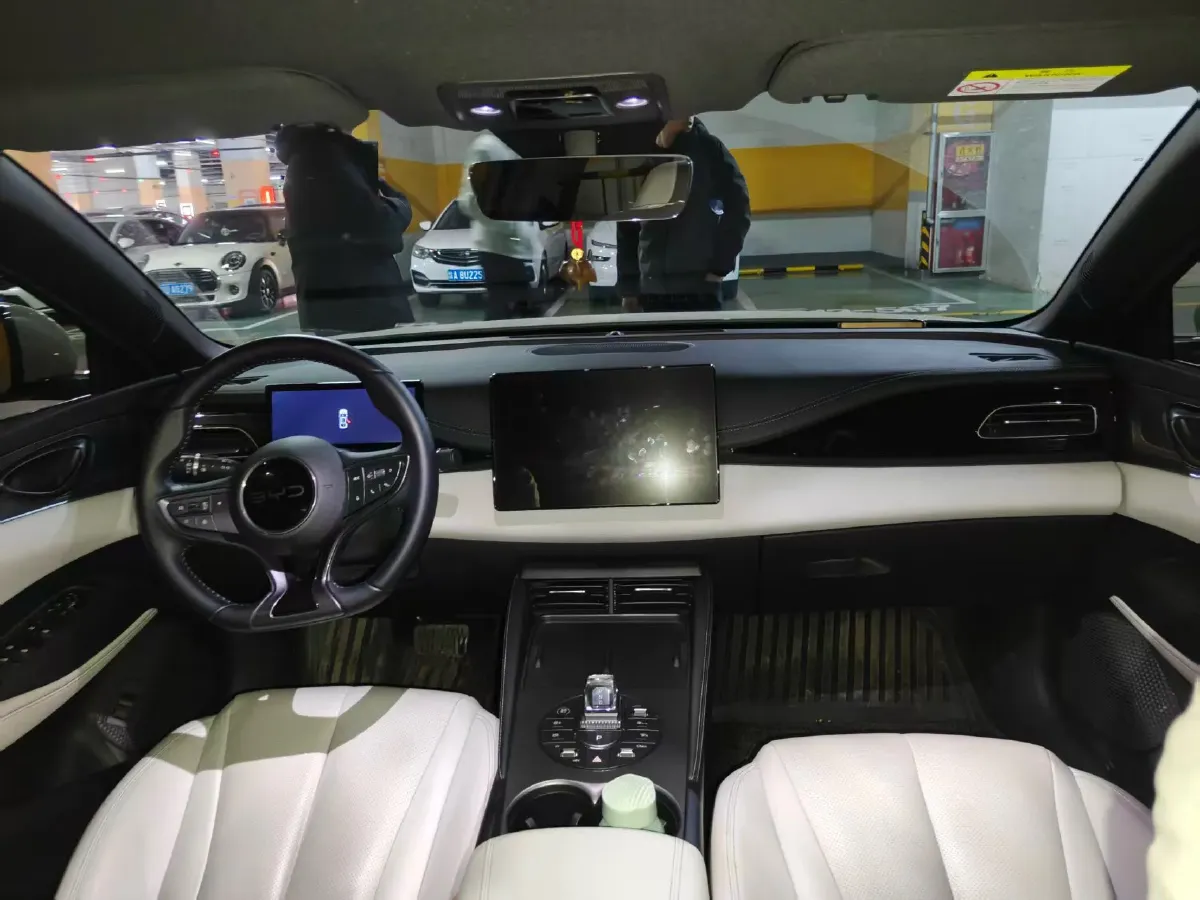 2024 BYD Seal 06 1.5L 101HP L4 E-CVT PHEV 15.87KWH,autocango,china used car exporter,china ev exporter,chinese used car exporter,chinese used ev exporter