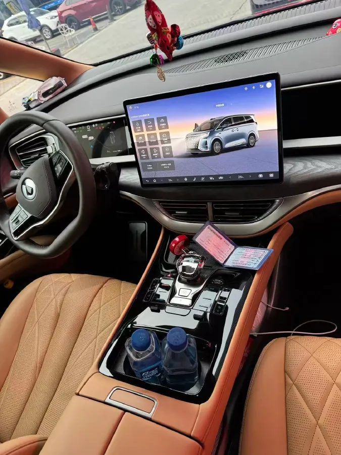 2025 Denza D9 1.5T 156HP L4 E-CVT PHEV 40KWH,autocango,china used car exporter,china ev exporter,chinese used car exporter,chinese used ev exporter