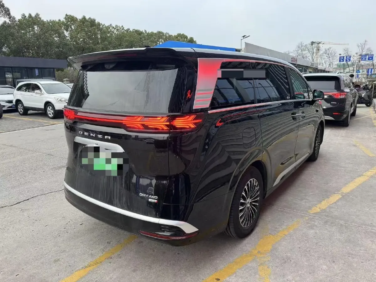 2025 Denza D9 1.5T 156HP L4 E-CVT PHEV 40KWH,autocango,china used car exporter,china ev exporter,chinese used car exporter,chinese used ev exporter