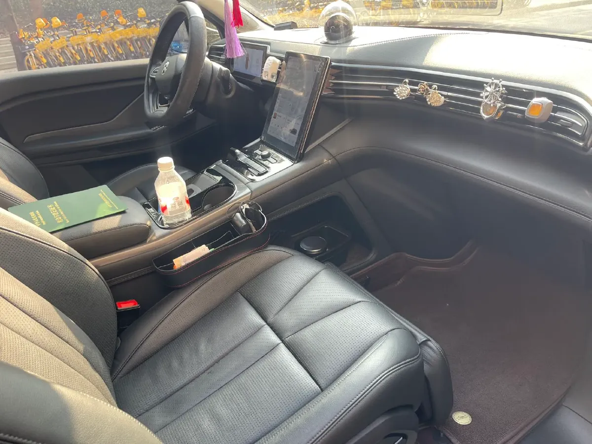 2018 NIO ES8 BEV 70KWH,autocango,china used car exporter,china ev exporter,chinese used car exporter,chinese used ev exporter