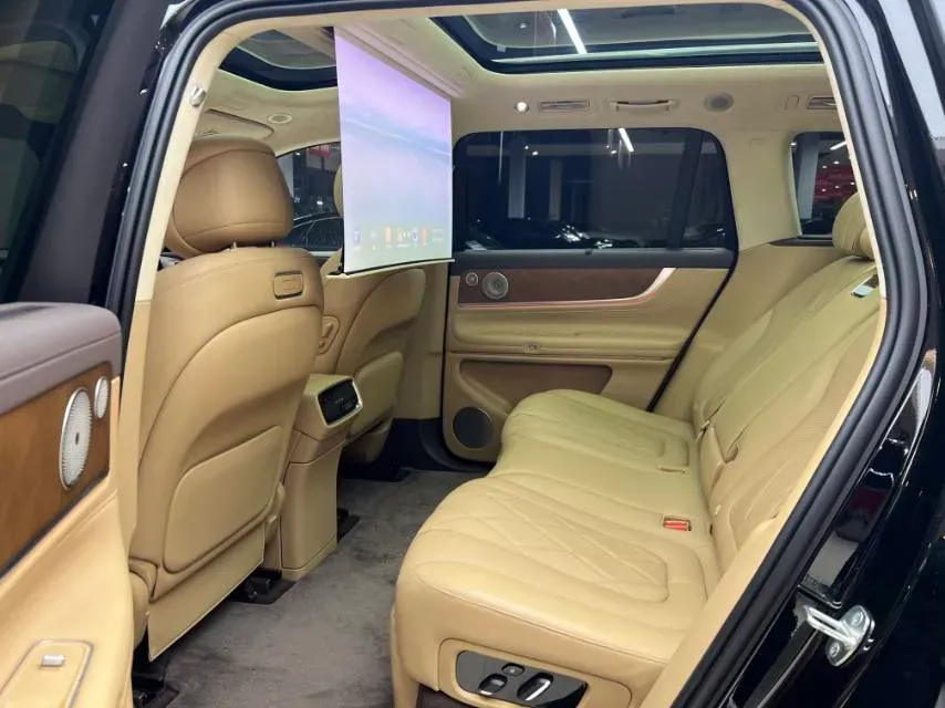 2024 AITO AITO M9 1.5T 152HP L4 REEV 42KWH,autocango,china used car exporter,china ev exporter,chinese used car exporter,chinese used ev exporter