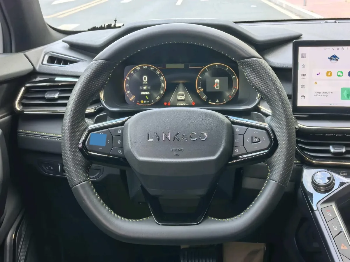 2023 LYNK&CO 06 1.5T 181HP L4 7DCT,autocango,china used car exporter,china ev exporter,chinese used car exporter,chinese used ev exporter