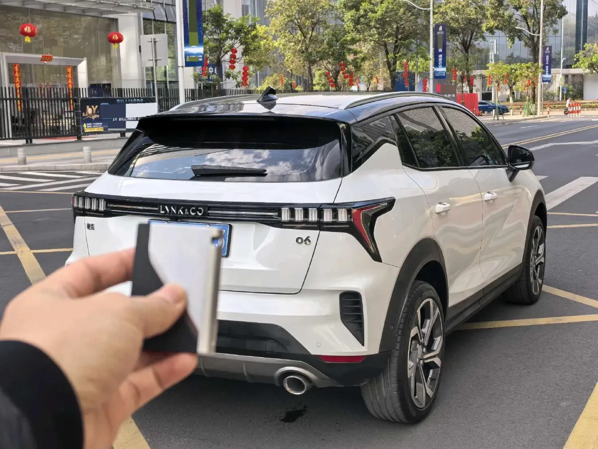 2023 LYNK&CO 06 1.5T 181HP L4 7DCT,autocango,china used car exporter,china ev exporter,chinese used car exporter,chinese used ev exporter