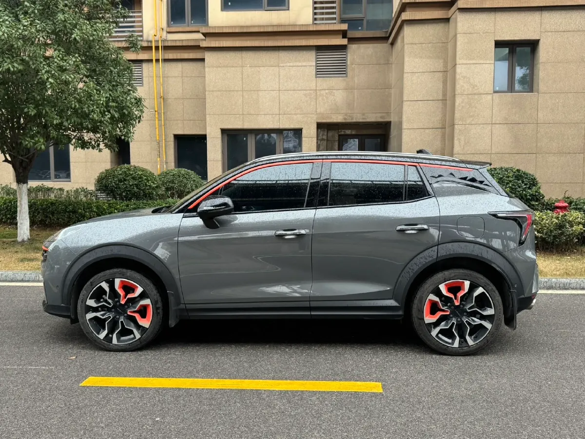 2023 LYNK&CO 06 1.5T 181HP L4 7DCT,autocango,china used car exporter,china ev exporter,chinese used car exporter,chinese used ev exporter