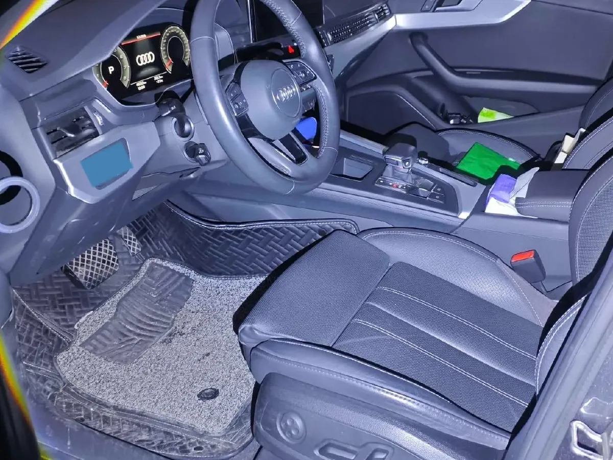 2020 Audi A4L 2.0T 190HP L4 7DCT,autocango,china used car exporter,china ev exporter,chinese used car exporter,chinese used ev exporter