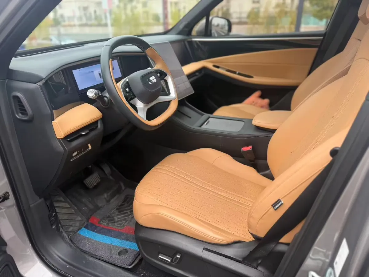 2023 Geely Galaxy L7 1.5T 163HP L4 3DHT PHEV 18.7KWH,autocango,china used car exporter,china ev exporter,chinese used car exporter,chinese used ev exporter