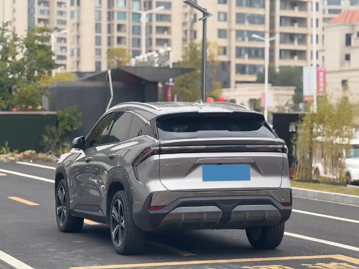 2023 Geely Galaxy L7 1.5T 163HP L4 3DHT PHEV 18.7KWH,autocango,china used car exporter,china ev exporter,chinese used car exporter,chinese used ev exporter