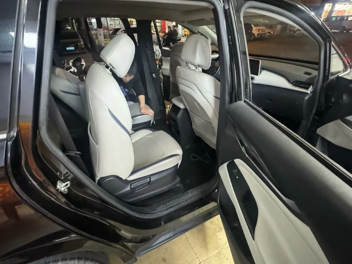 2019 MAXUS G50 1.5T 169HP L4 7DCT,autocango,china used car exporter,china ev exporter,chinese used car exporter,chinese used ev exporter
