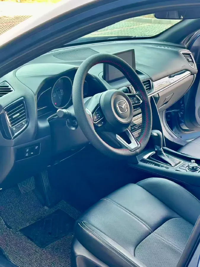 2021 Mazda CX-4 2.0L 158HP L4 6AT,autocango,china used car exporter,china ev exporter,chinese used car exporter,chinese used ev exporter