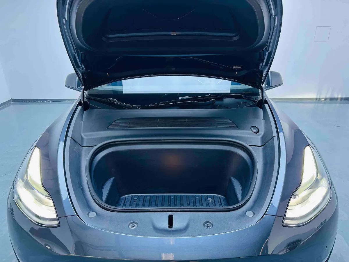 2022 BMW 3 Series 2.0T 184HP L4 8AT,autocango,china used car exporter,china ev exporter,chinese used car exporter,chinese used ev exporter