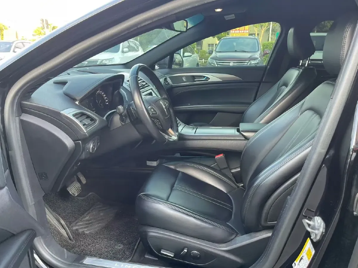 2019 Lincoln MKZ 2.0T 203HP L4 6AT,autocango,china used car exporter,china ev exporter,chinese used car exporter,chinese used ev exporter