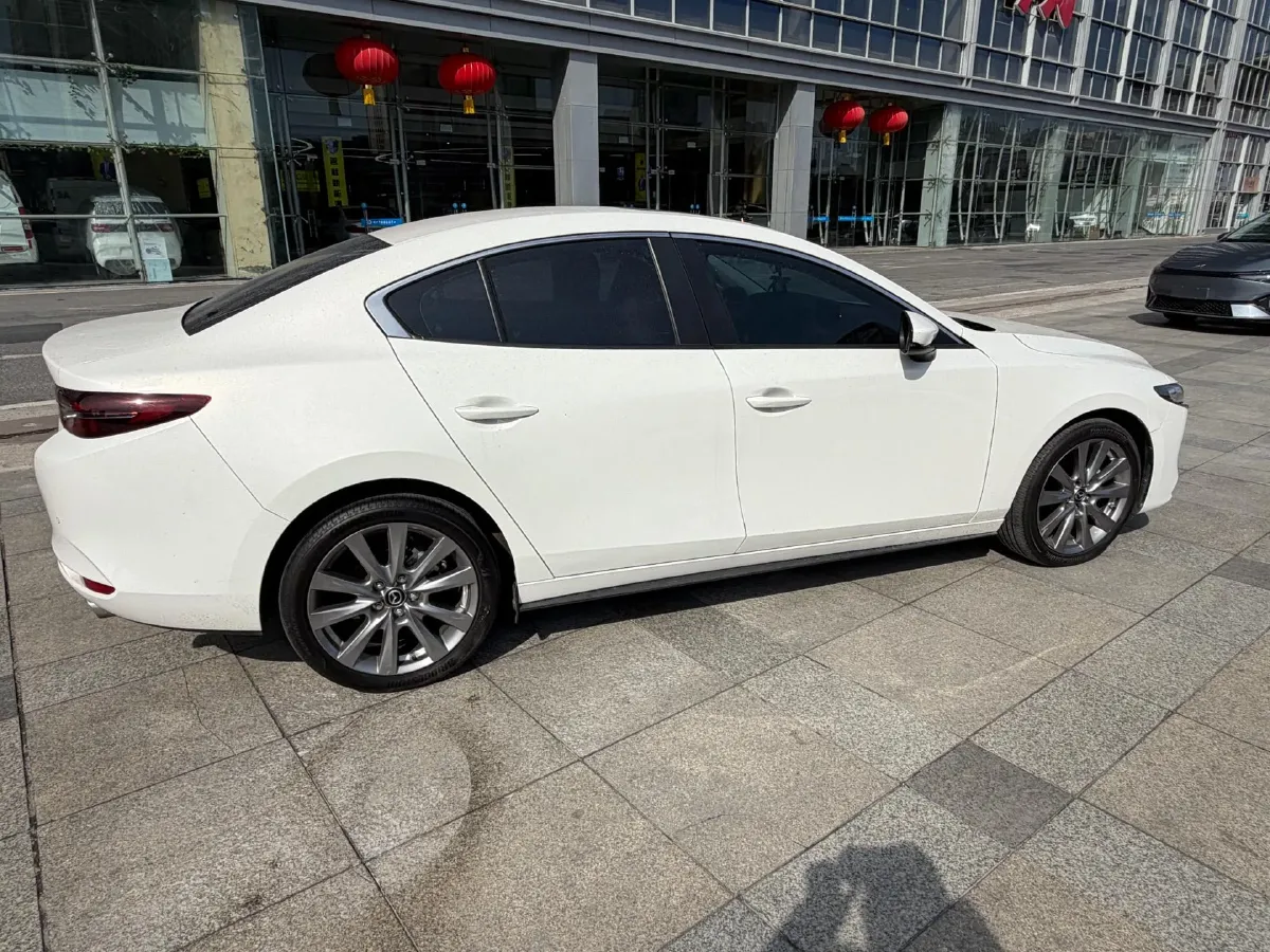 2022 Mazda 3 Axela 2.0L 158HP L4 6AT,autocango,china used car exporter,china ev exporter,chinese used car exporter,chinese used ev exporter