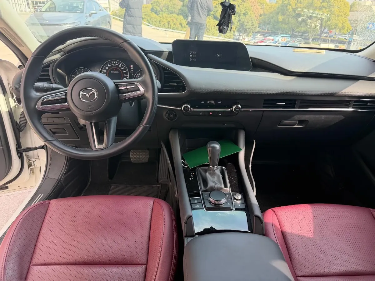 2022 Mazda 3 Axela 2.0L 158HP L4 6AT,autocango,china used car exporter,china ev exporter,chinese used car exporter,chinese used ev exporter