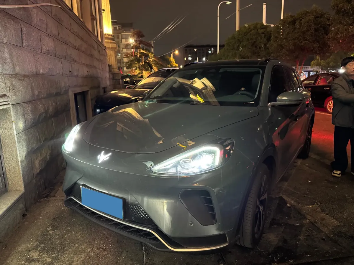 2023 ARCFOX αT BEV,autocango,china used car exporter,china ev exporter,chinese used car exporter,chinese used ev exporter