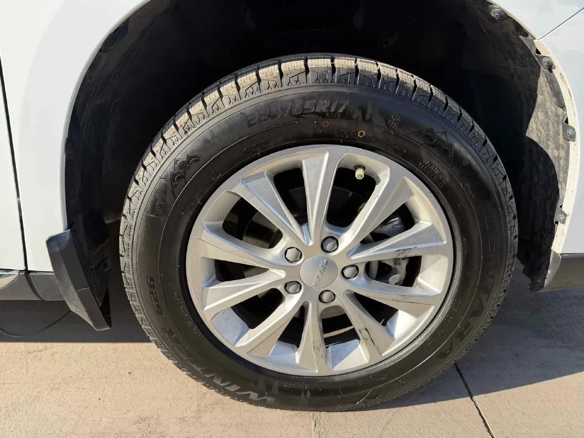 2021 Haval M6 1.5T 150HP L4 7DCT,autocango,china used car exporter,china ev exporter,chinese used car exporter,chinese used ev exporter