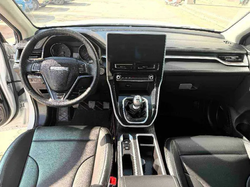 2021 Haval M6 1.5T 150HP L4 7DCT,autocango,china used car exporter,china ev exporter,chinese used car exporter,chinese used ev exporter