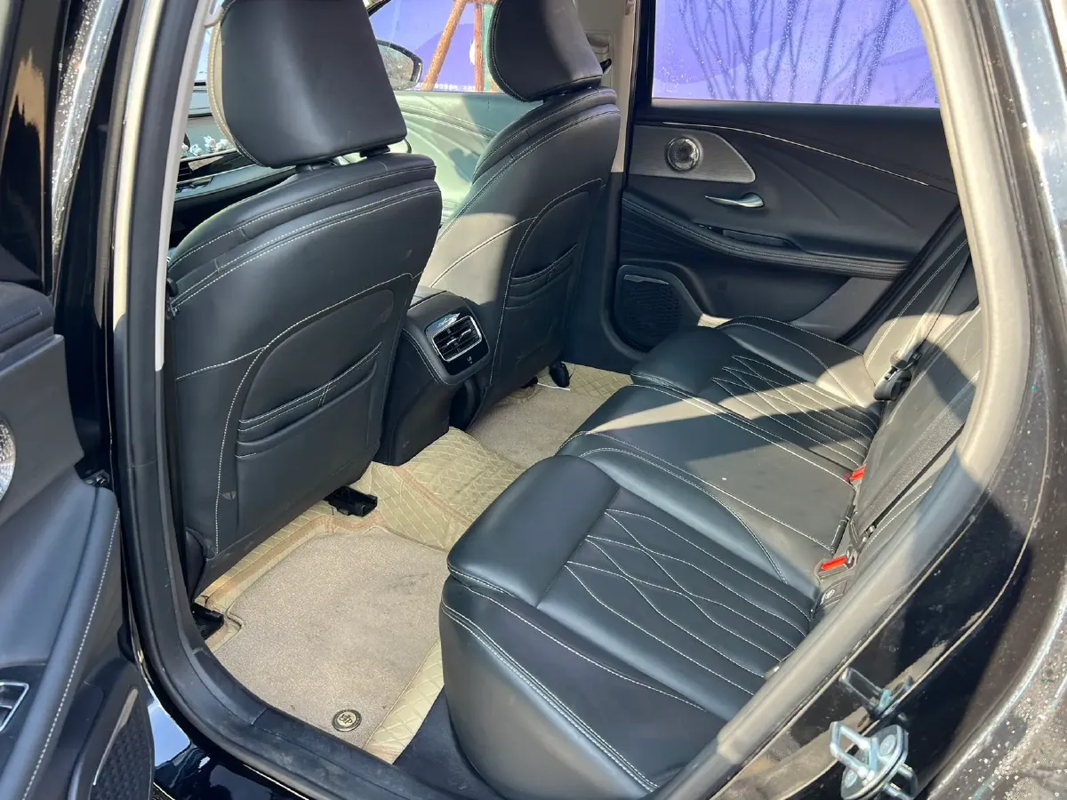 2022 Chery Arrizo 8 1.6T 197HP L4 7DCT,autocango,china used car exporter,china ev exporter,chinese used car exporter,chinese used ev exporter