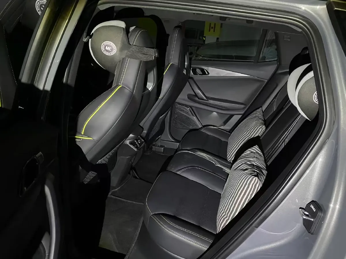 2023 LYNK&CO 06 1.5T 181HP L4 7DCT,autocango,china used car exporter,china ev exporter,chinese used car exporter,chinese used ev exporter