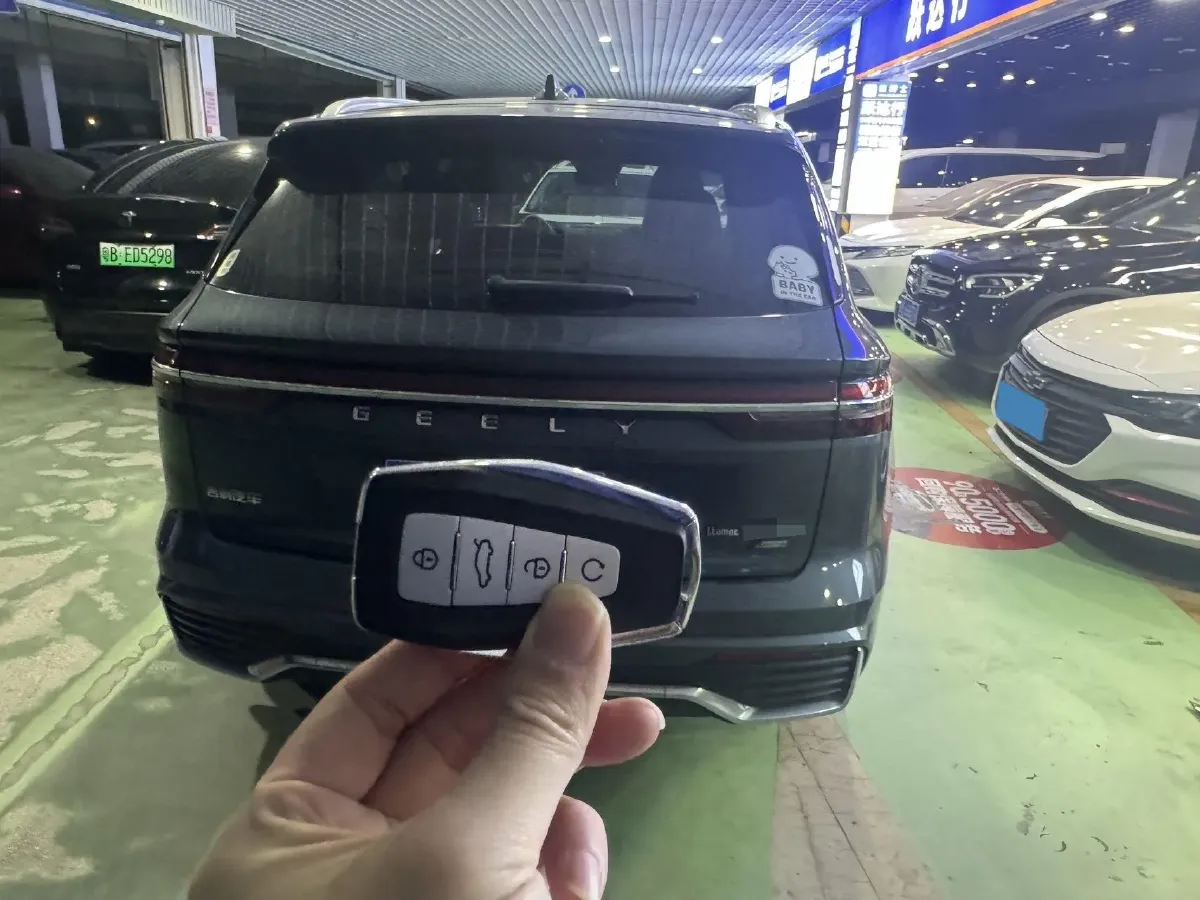 2021 Geely Monjaro 2.0T 238HP L4 8AT,autocango,china used car exporter,china ev exporter,chinese used car exporter,chinese used ev exporter