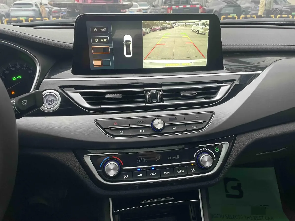 2021 ChangAn Raeton CC 1.5T 180HP L4 7DCT,autocango,china used car exporter,china ev exporter,chinese used car exporter,chinese used ev exporter