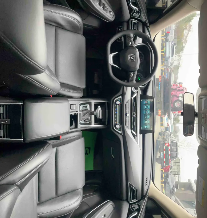 2021 ChangAn Raeton CC 1.5T 180HP L4 7DCT,autocango,china used car exporter,china ev exporter,chinese used car exporter,chinese used ev exporter