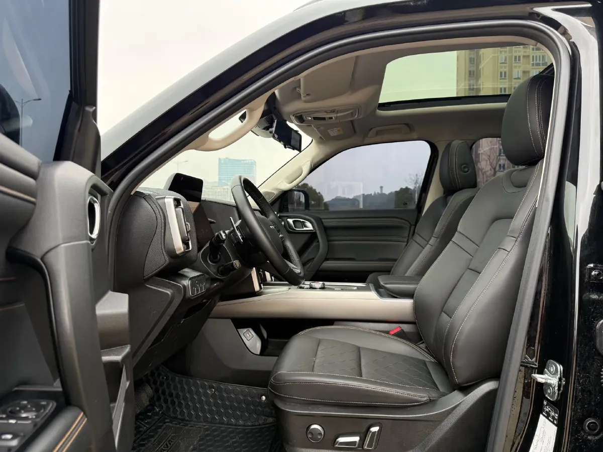 2024 Haval Dargo 2.0T 238HP L4 9DCT,autocango,china used car exporter,china ev exporter,chinese used car exporter,chinese used ev exporter