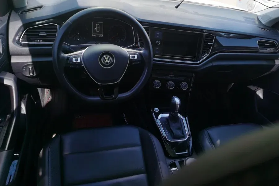 2019 Volkswagen T-Roc 1.4T 150HP L4 7DCT,autocango,china used car exporter,china ev exporter,chinese used car exporter,chinese used ev exporter