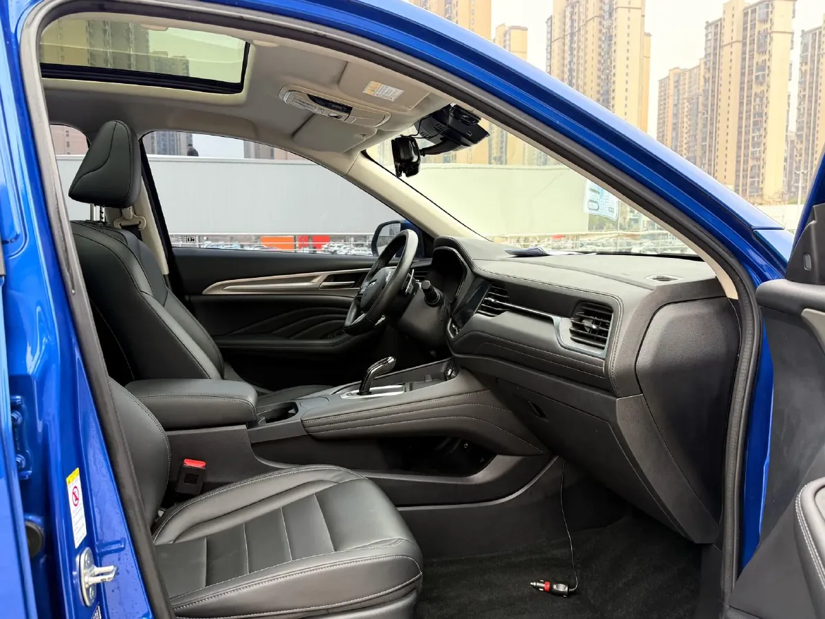 2019 Haval F7 1.5T 169HP L4 7DCT,autocango,china used car exporter,china ev exporter,chinese used car exporter,chinese used ev exporter