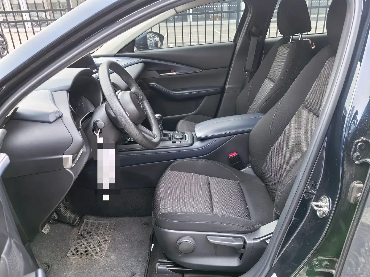 2021 Mazda CX-30 2.0L 158HP L4 6MT,autocango,china used car exporter,china ev exporter,chinese used car exporter,chinese used ev exporter