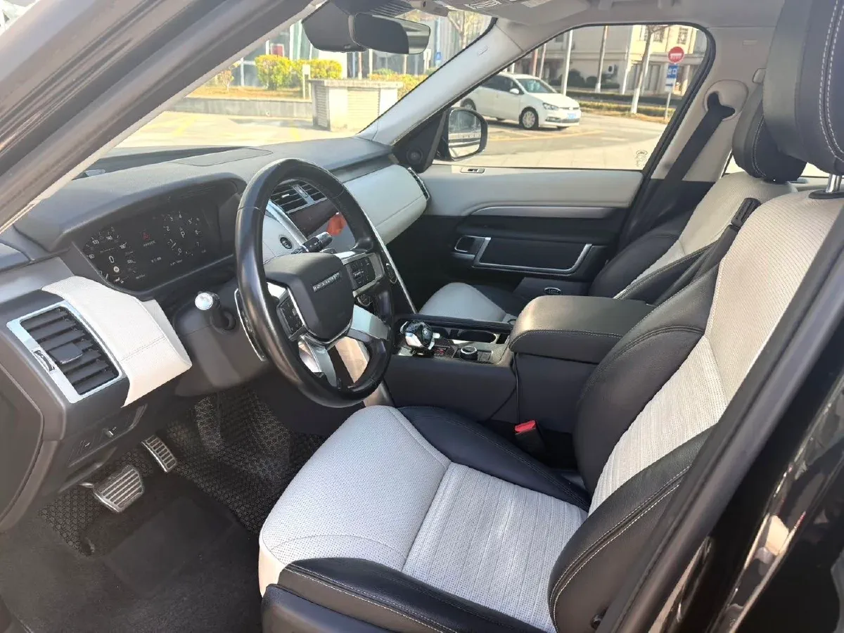 2021 Land Rover Discovery 3.0T 360HP L6 8AT,autocango,china used car exporter,china ev exporter,chinese used car exporter,chinese used ev exporter