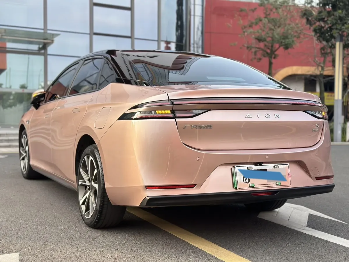 2022 ChangAn Oshan Z6 1.5T 170HP L4 6TCT PHEV 28.4KWH,autocango,china used car exporter,china ev exporter,chinese used car exporter,chinese used ev exporter