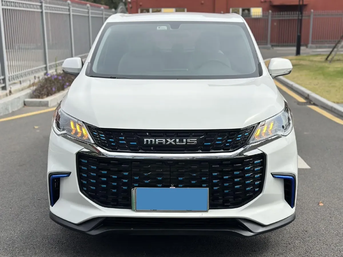 2020 MAXUS Euniq 5 BEV 52.5KWH,autocango,china used car exporter,china ev exporter,chinese used car exporter,chinese used ev exporter