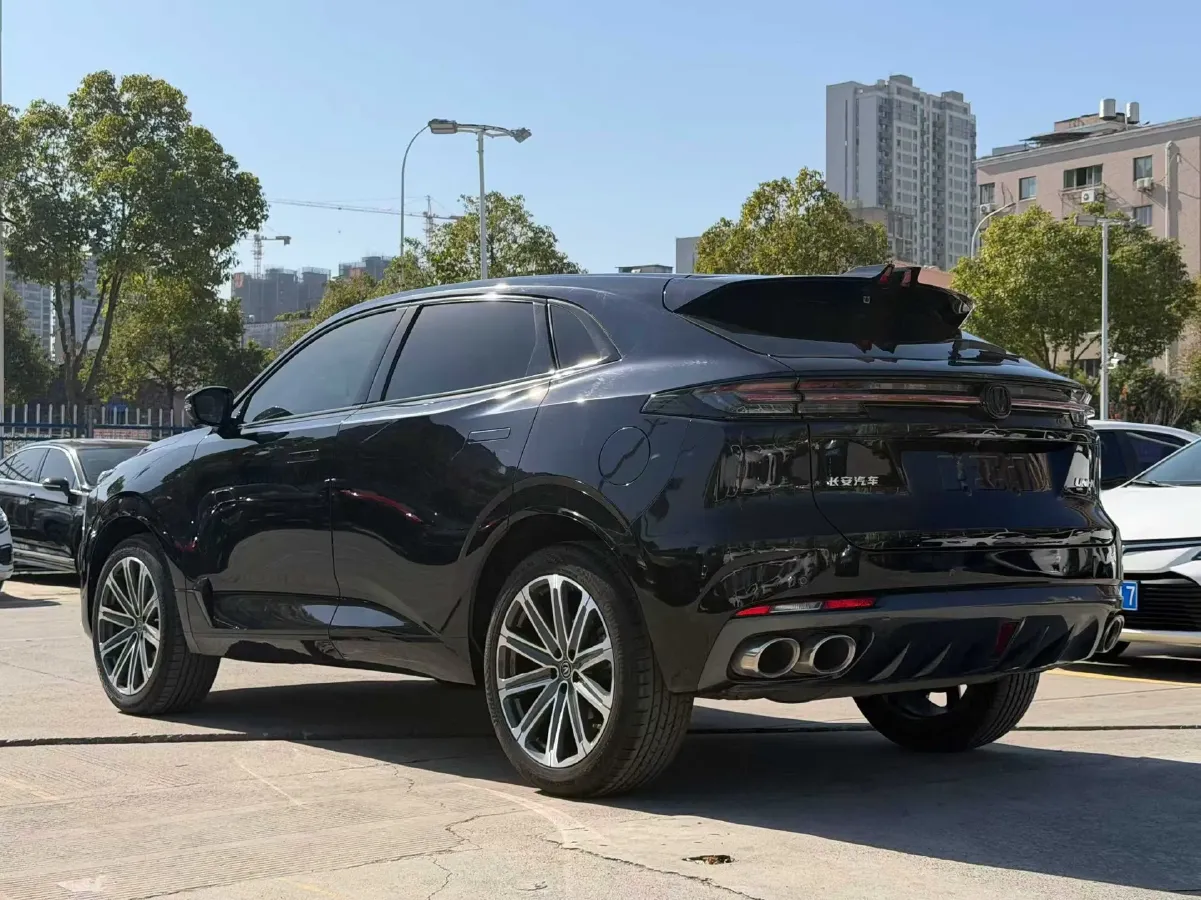 2021 ChangAn UNI-K 2.0T 233HP L4 8AT,autocango,china used car exporter,china ev exporter,chinese used car exporter,chinese used ev exporter