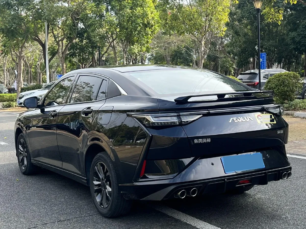 2023 DongFeng Aeolus YiXuan 1.5L 125HP L4 6DCT,autocango,china used car exporter,china ev exporter,chinese used car exporter,chinese used ev exporter