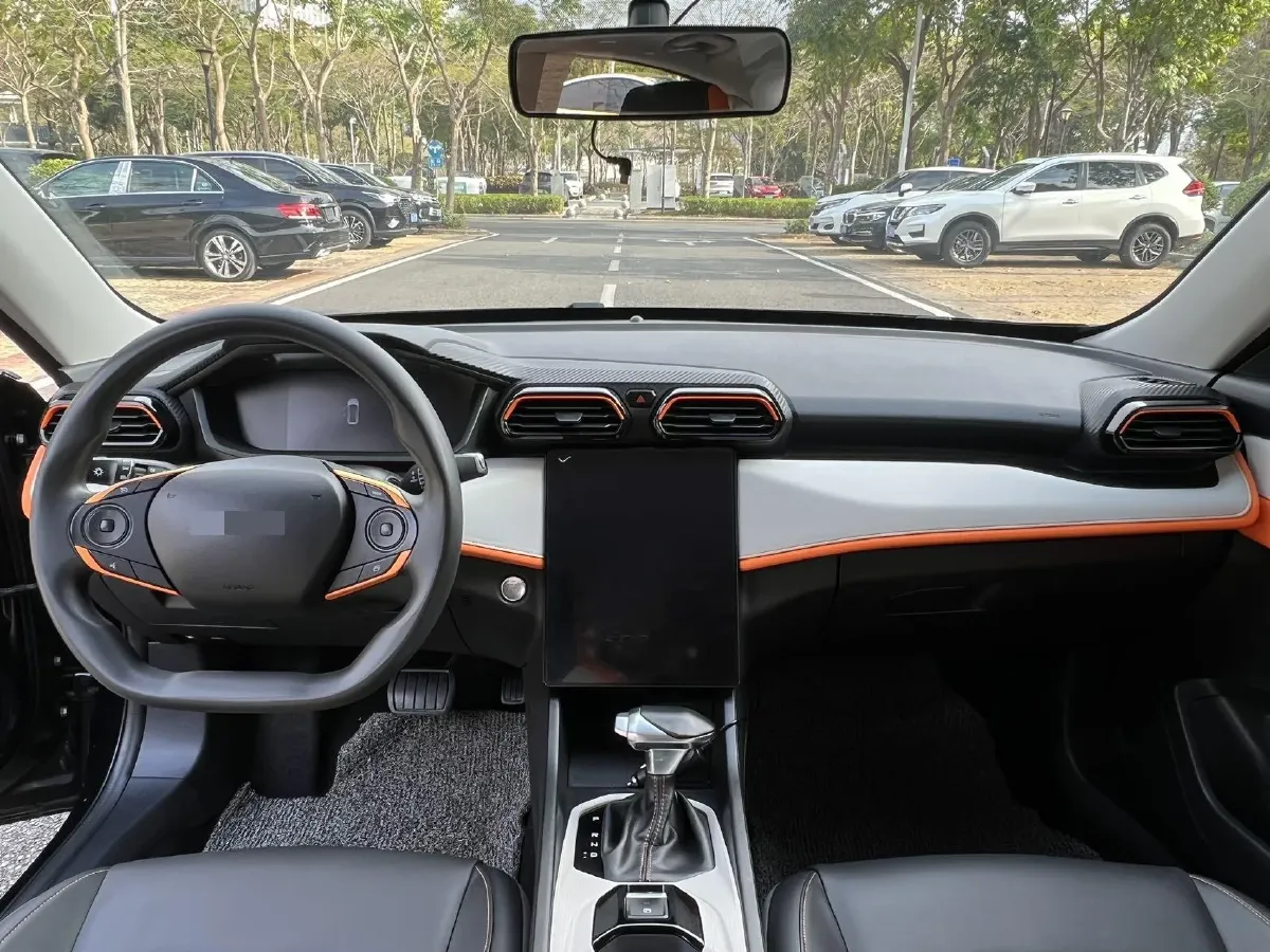 2023 DongFeng Aeolus YiXuan 1.5L 125HP L4 6DCT,autocango,china used car exporter,china ev exporter,chinese used car exporter,chinese used ev exporter