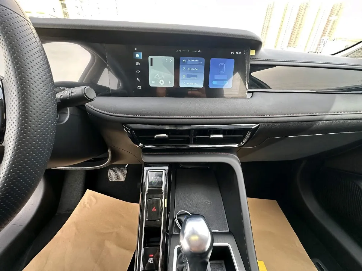 2023 Roewe i5 1.5L 129HP L4 CVT,autocango,china used car exporter,china ev exporter,chinese used car exporter,chinese used ev exporter