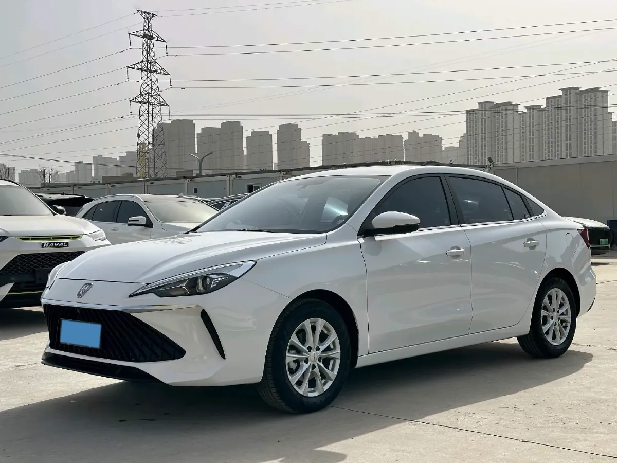 2023 Roewe i5 1.5L 129HP L4 CVT,autocango,china used car exporter,china ev exporter,chinese used car exporter,chinese used ev exporter