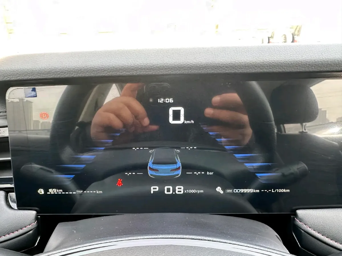 2023 Roewe i5 1.5L 129HP L4 CVT,autocango,china used car exporter,china ev exporter,chinese used car exporter,chinese used ev exporter