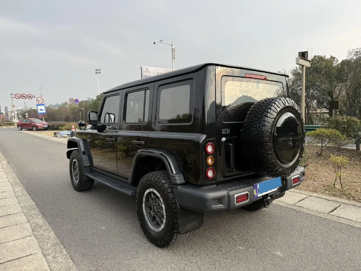 2025 212 212 T01 2.0T 252HP L4 8AT,autocango,china used car exporter,china ev exporter,chinese used car exporter,chinese used ev exporter