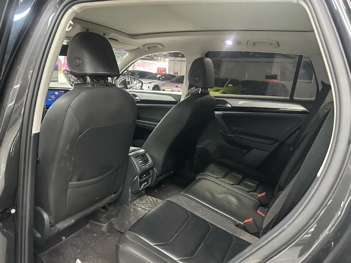 2019 Volkswagen Tayron 2.0T 186HP L4 7DCT,autocango,china used car exporter,china ev exporter,chinese used car exporter,chinese used ev exporter