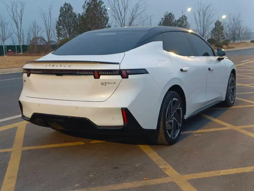 2024 LYNK&CO 07 EM-P 1.5T 163HP L4 3DHT PHEV 18.99KWH,autocango,china used car exporter,china ev exporter,chinese used car exporter,chinese used ev exporter