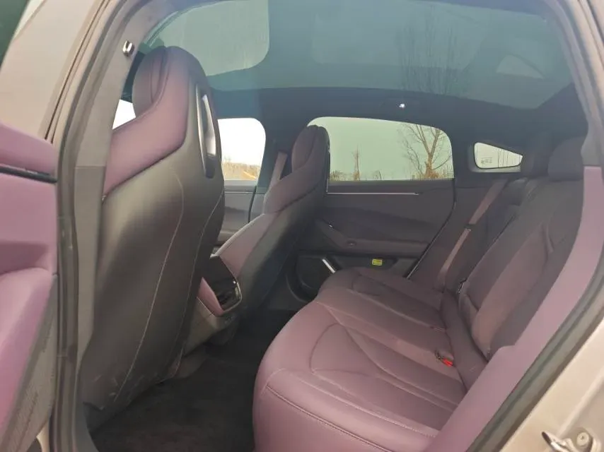 2025 Xpeng P7 BEV,autocango,china used car exporter,china ev exporter,chinese used car exporter,chinese used ev exporter