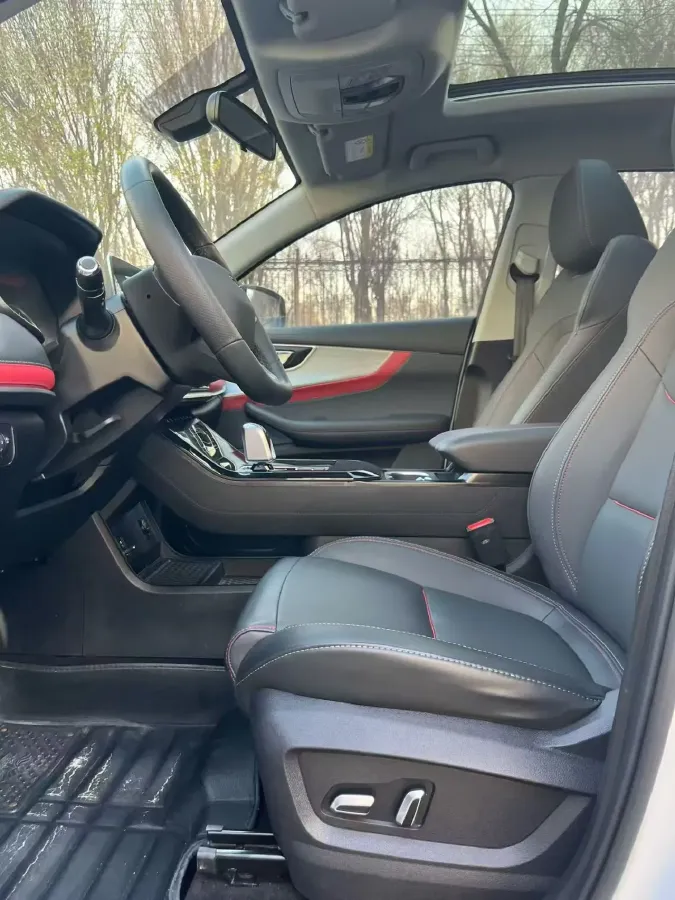 2022 Chery Tiggo 7 1.5T 156HP L4 CVT,autocango,china used car exporter,china ev exporter,chinese used car exporter,chinese used ev exporter