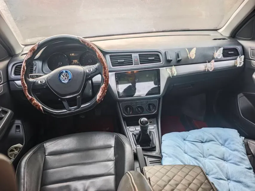 2017 Zotye Damy X7 1.8T 177HP L4 5MT,autocango,china used car exporter,china ev exporter,chinese used car exporter,chinese used ev exporter