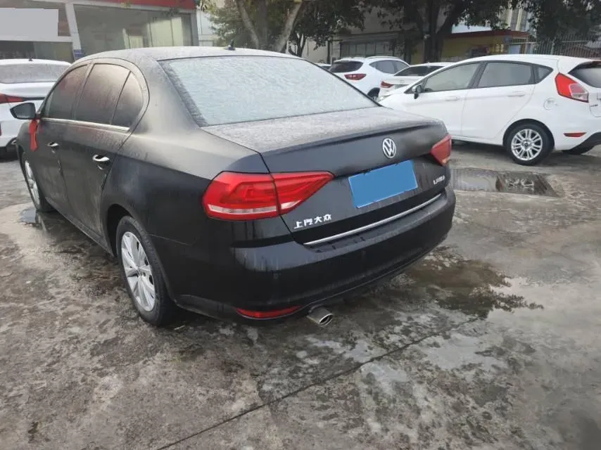 2017 Zotye Damy X7 1.8T 177HP L4 5MT,autocango,china used car exporter,china ev exporter,chinese used car exporter,chinese used ev exporter