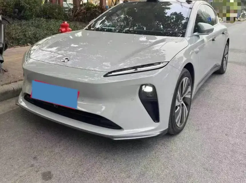 2024 NIO ET5 BEV 75KWH