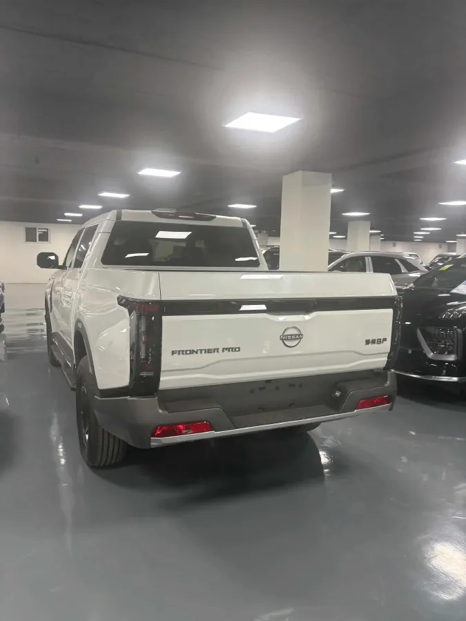 2023 Dongfeng RuiQi 7 2.0T 228HP L4 8AT,autocango,china used car exporter,china ev exporter,chinese used car exporter,chinese used ev exporter